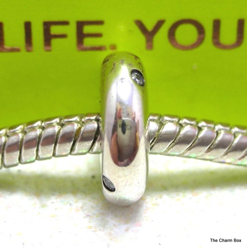 Genuine retired chamilia - genuine,