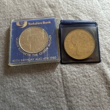 2 x Queen Elizabeth the Queen