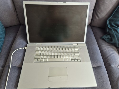 Apple macbook pro a1212 - apple, 17"