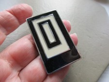 PRETTY VINTAGE SILVER TONE BLACK WHITE ENAMEL GEOMETRIC RETRO LARGE PENDANT OLD