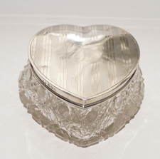 Antique heart shaped solid - antique, heart-shaped