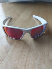 Oakley Fuel Cell England/ St