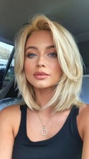 Short Layered Cut Ombre Light Creamy Blonde Wigs 100% Human Hair Lace Front Wigs