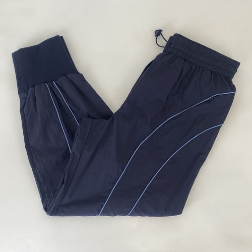 Sweaty betty statement - sweaty, nylon