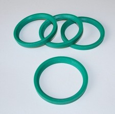 x4 Centre Spigot Rings for