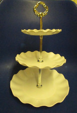 2 x Large Stable 3-Tier