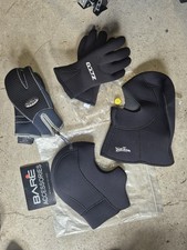 Waterproof Bare DiveTeam Hoods And Gloves