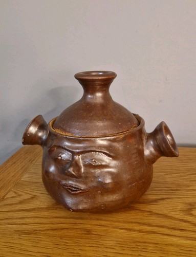 Vintag face pot - face, pot.