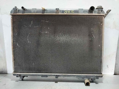Water radiator suzuki grand - water,