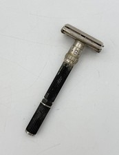 Vintage Car Gillette Super
