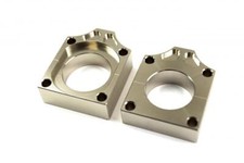 CHAIN ADJUSTER AXLE BLOCKS