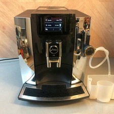 Jura E8 Chrome Bean To Cup