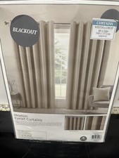 Divante Hoxton Eyelet Curtains