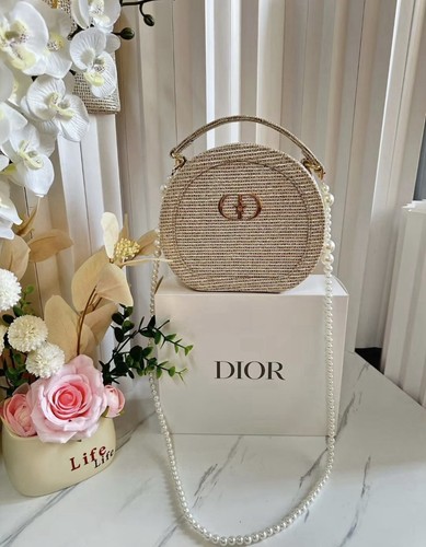 Dior gold makeup - dior,