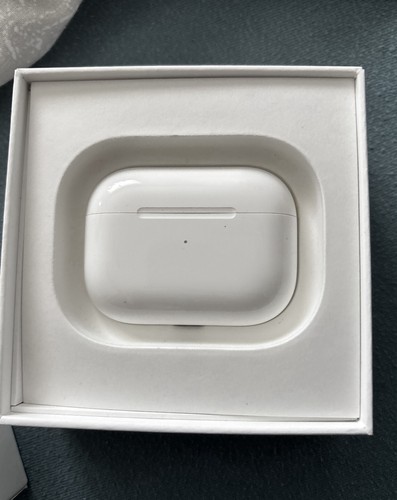 Apple airpods pro - apple, in-ear