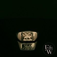Yellow Gold Signet Ring Farley