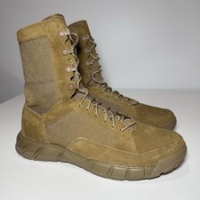 Mens OAKLEY Light Assault 2