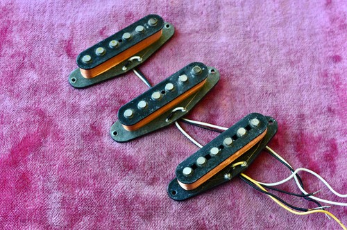 Vintage 1980 fender - vintage,