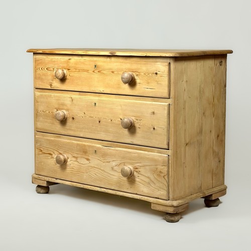 Antique victorian pine - antique, chest