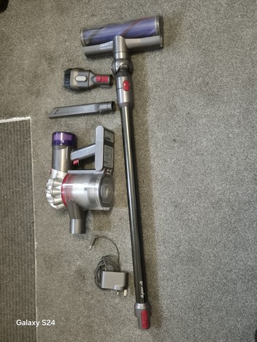 Used dyson cordless vacuum - dyson,