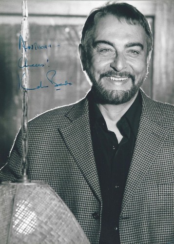 Kabir bedi signed - kabir, 8x6