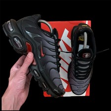 NIKE TN AIR MAX PLUS | BLACK