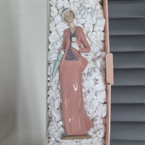 Nao lladro tall figurine - nao,