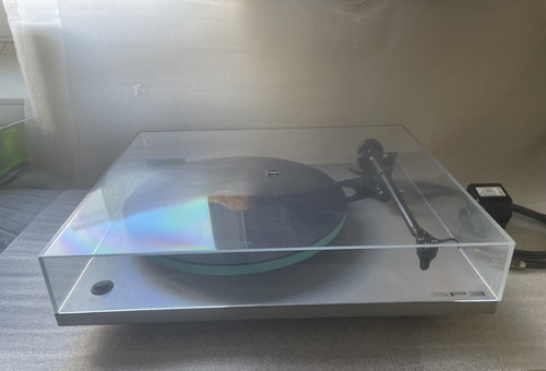 Rega rp3 turntable rb303 - turntable,, psu