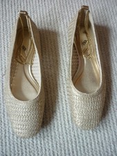 Ladies Zara Gold Flat Ballet Shoes Size 3 UK 36 Euro New without Tags never Worn