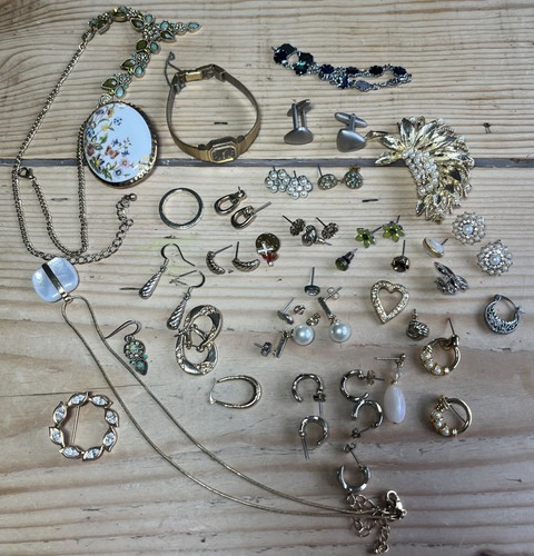 Vintage job lot - vintage, gold