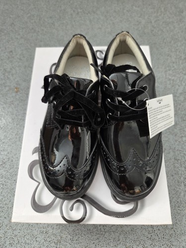 Girls lace black patent - up,