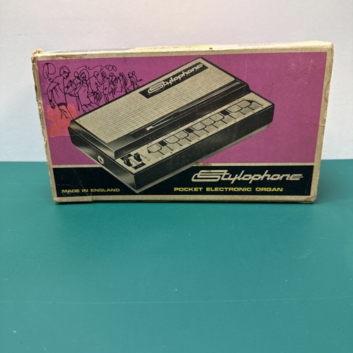 Stylophone used by - as,