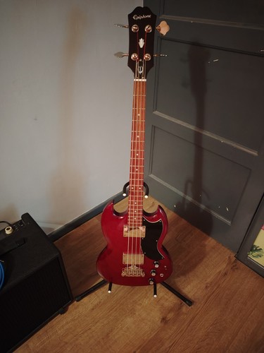 Epiphone bass guitar - epiphone,