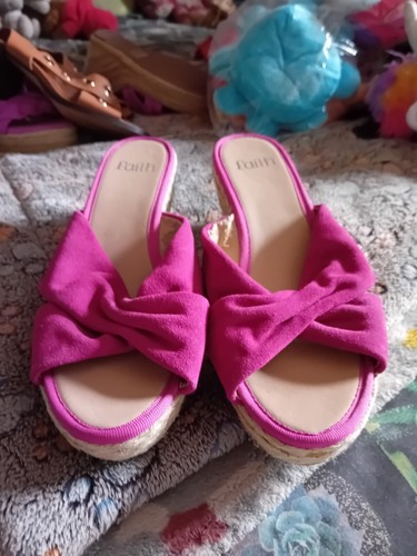 Women faith pink wedge - faith,