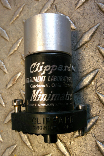 Clippard 325 way low - clippard, r-325