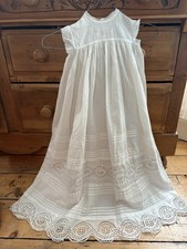VICTORIAN CHRISTENING GOWN