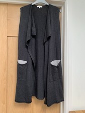 Deane And White Grey Long Sleeveless Cardigan Size 14/16