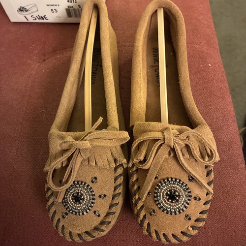 Minnetonka beaded moccasins - minnetonka, moccasins,sz