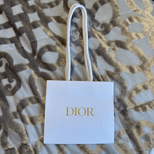 Dior gift bag - dior,
