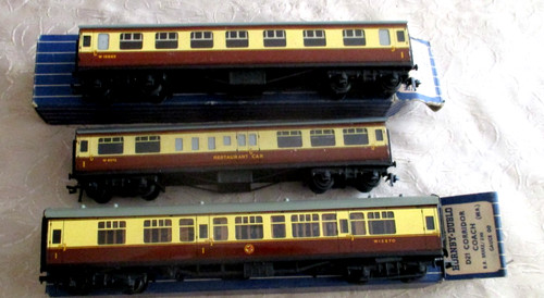 Hornby dublo brown cream - 2, brown/cream