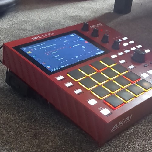 Akai mpc one red - mpc, portable