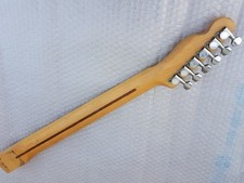 1984 SQUIER by FENDER