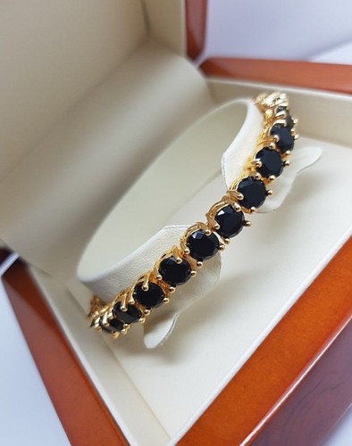 Yellow gold finish created