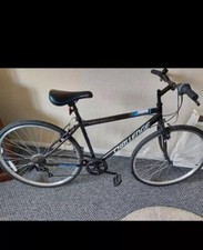 Challenge Dune 700C Hybrid Gents Bike with stand (Tyres need pumping).