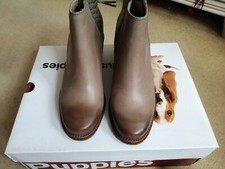 Sturdy Hush Puppies Taupe Brown Chelsea Boots Ankle Flat 39 6 White Stuff