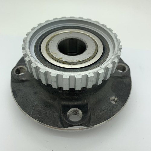 Rear wheel hub bearing kit - hub,