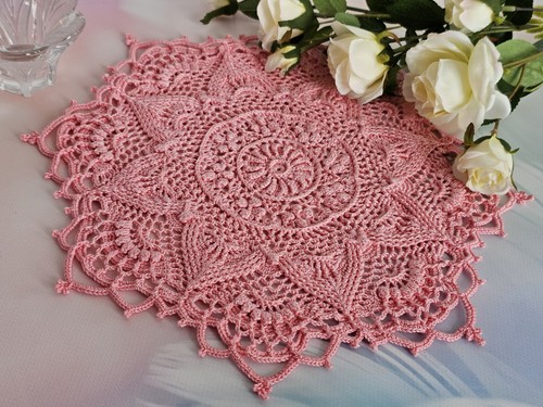Pink crocheted cotton - pink,
