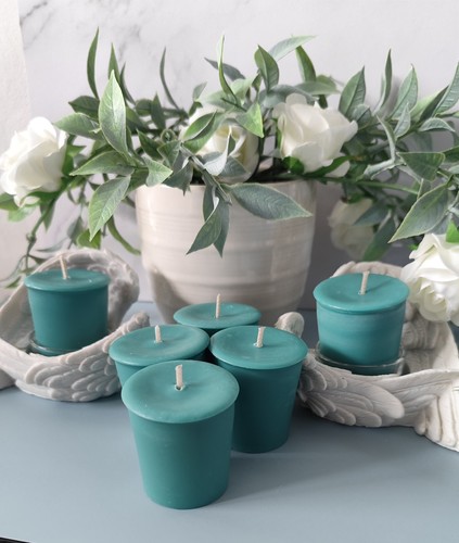 Teal green soy wax - green,
