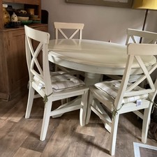 Round Table And Four Chairs