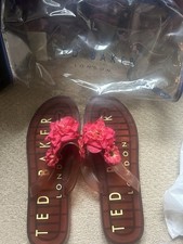 Ted Baker London Red Flip